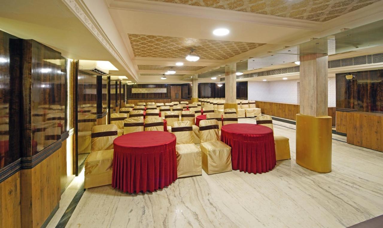 Treebo Trend Lake View Park T Nagar Chennai Exterior foto